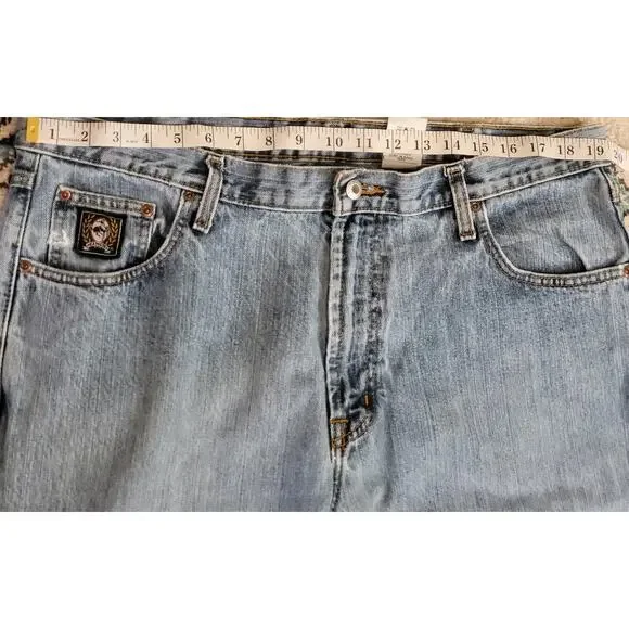 Cinch Black Label Men's Denim Jeans Size 38Wx32L Relaxed Fit slightly Distressed - Picture 3 of 9